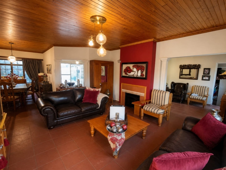 4 Bedroom Property for Sale in Universitas Free State